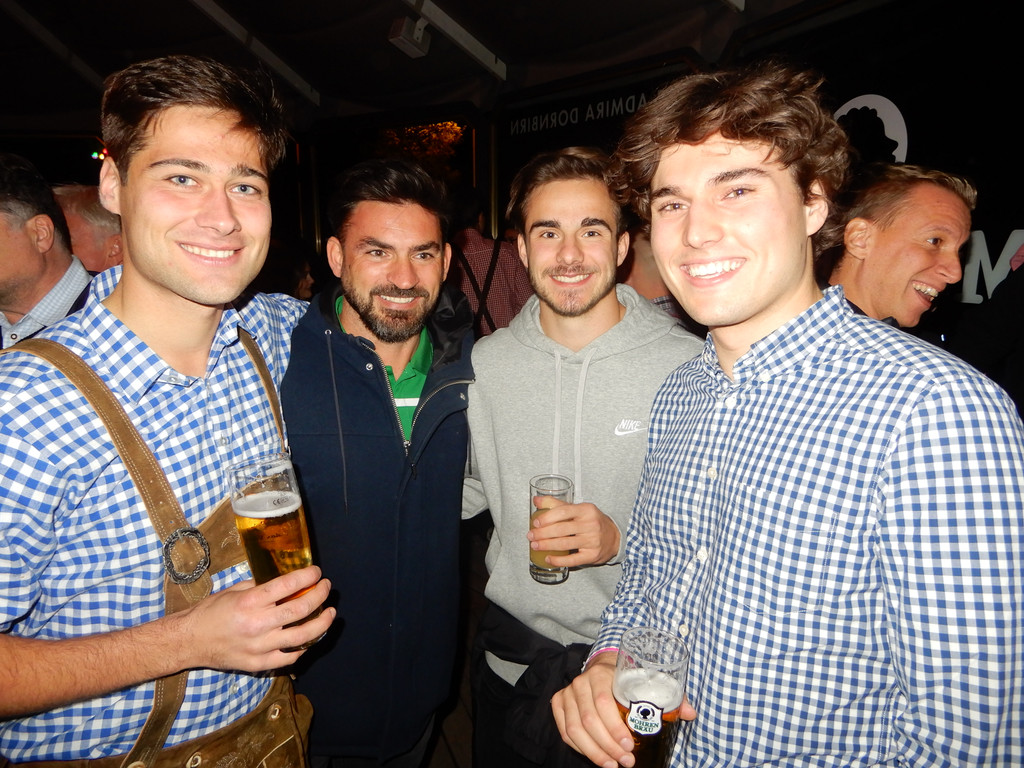 Oktoberfest 064.JPG