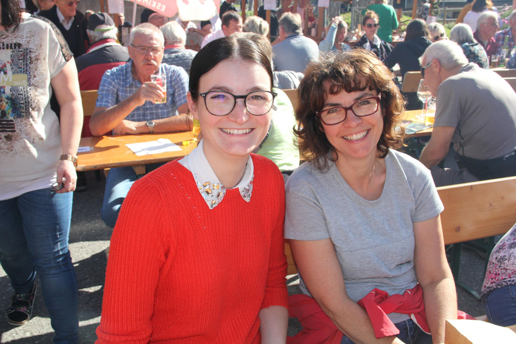 Barbara und Annemarie Netzer.JPG