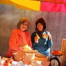 Birgit Pfeifer und Eva Sadjak.JPG