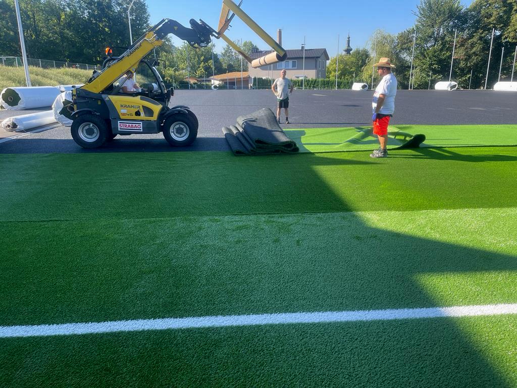 Lochau Kunstrasenplatz NEU B Bauarbeiten BF 28-08-2022 _1_.jpeg