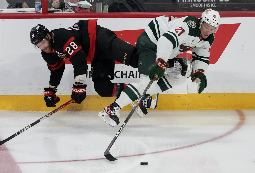 Wild_Senators_Hockey_74937.jpg