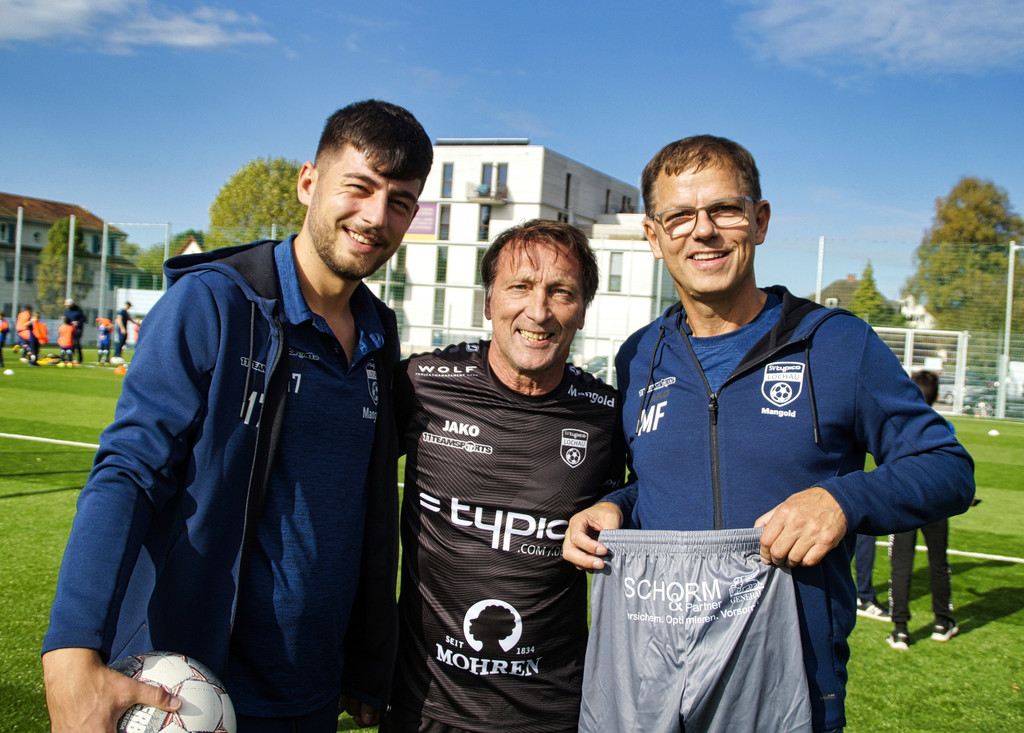 Fu__ball SVL KUNSTRASENPLATZ Er__ffnung offiziell FOTO OBEXER 26-10-2022 _24_.JPG