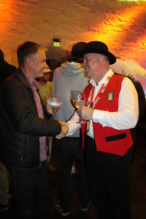 IMG_7743_jiw.jpg