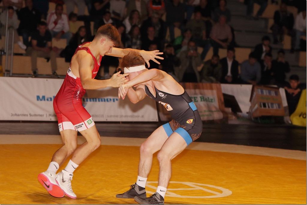 luca hartmann vs dzahmulaev 1.jpg