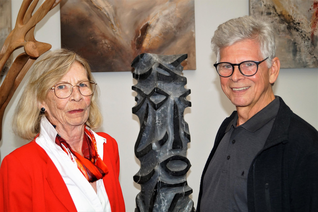 K__nstlerin Brigitte Jochum und Bildhauer Stefan Kresser.JPG