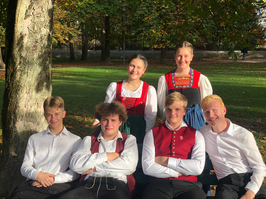 W__ldar Buromusig.jpeg