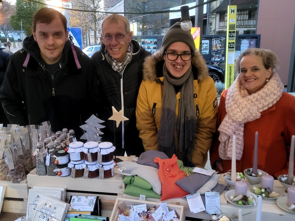 Weihnachtsmarkt  Gemeinde C ST__NDLE plus PERSONEN 27-11-2022 _25_.jpg