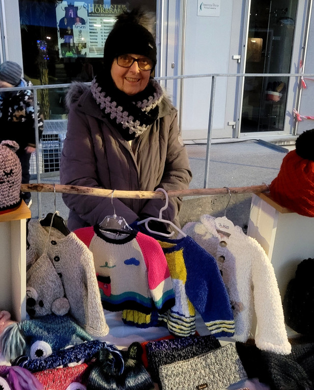 Weihnachtsmarkt  Gemeinde C ST__NDLE plus PERSONEN 27-11-2022 _27_.jpg