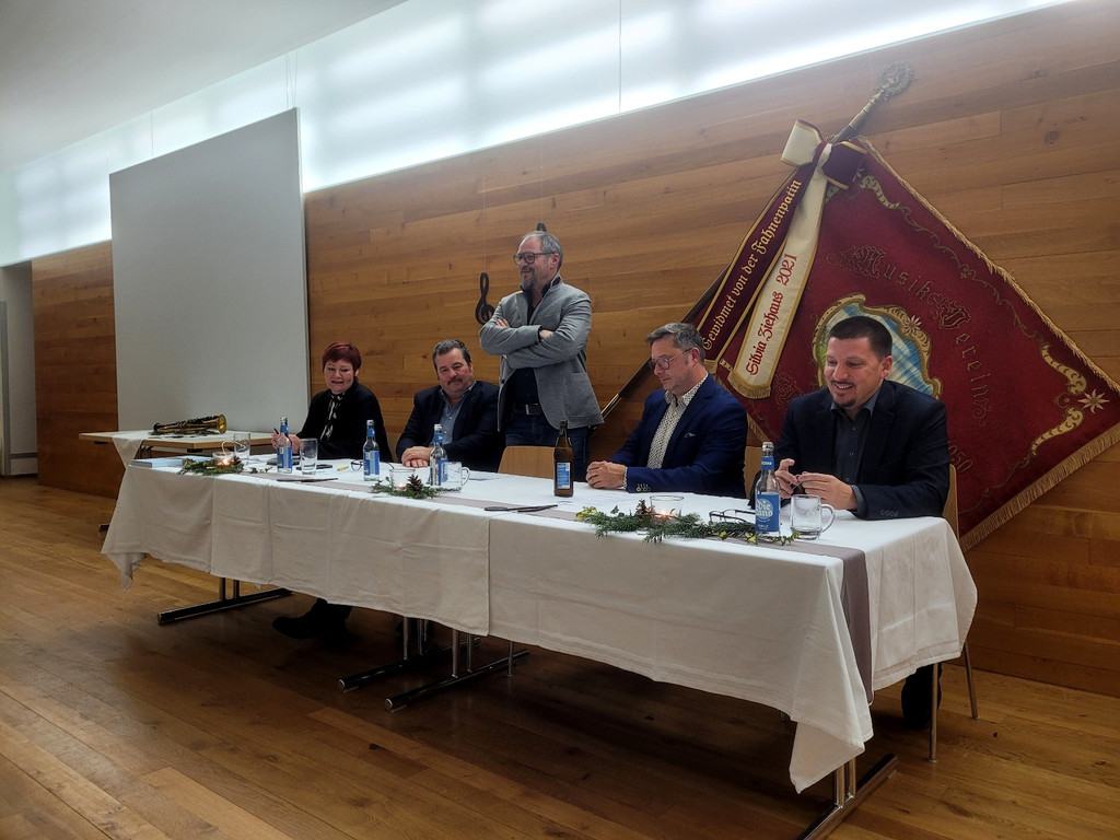 Musikverein GENERALVERSAMMLUNG Vorstandwechsel C SITZUNG 25-11-2022 _12_.jpg