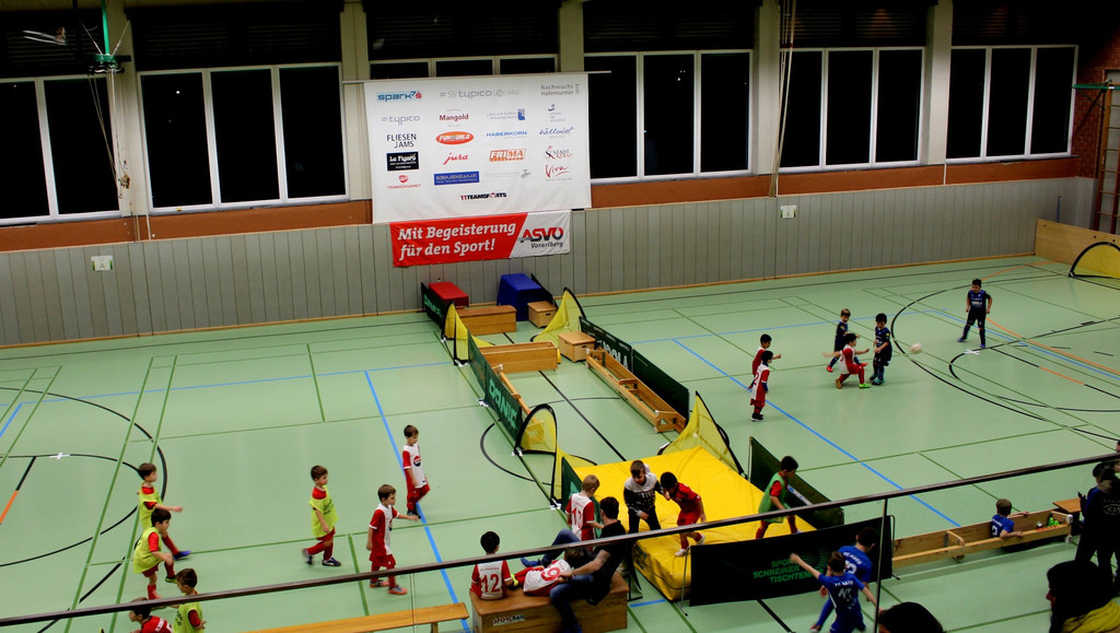 Fu__ball NACHWUCHS U7 Halle B Turnier 14-12-2019 _8_.JPG