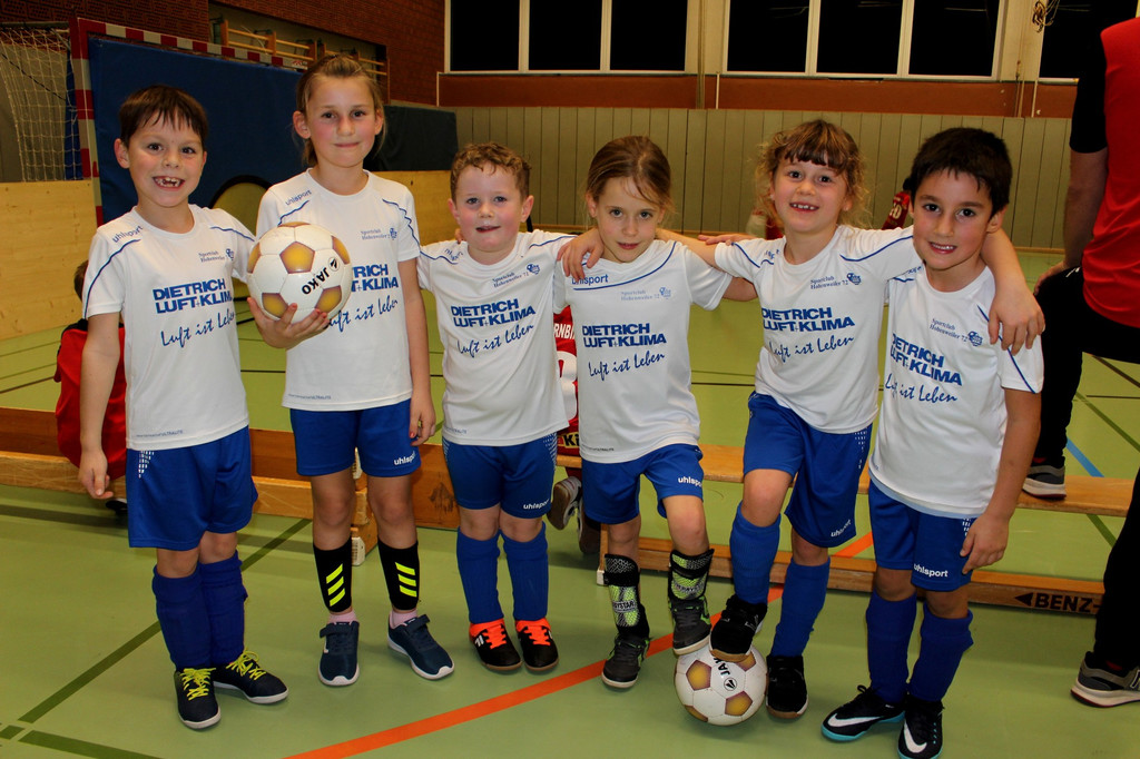 Fu__ball NACHWUCHS U7 Halle B Turnier 14-12-2019 _2_.JPG