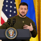 2022-12-21T221413Z_2016653668_RC2LAY9VULHE_RTRMADP_3_UKRAINE-CRISIS-USA-ZELENSKIY.JPG
