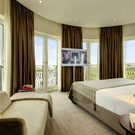 Kopie_von_RFH_The_Charles_Hotel__Executive_Suite_7063_JG_May_17-JPG.jpg