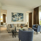 Kopie_von_RFH_The_Charles_Hotel__Executive_Suite_7024_JG_May_17-JPG.jpg