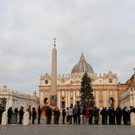 2023-01-02T073132Z_227300844_RC27IY9TTPYL_RTRMADP_3_POPE-BENEDICT-COFFIN.JPG
