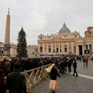 2023-01-02T080944Z_661463849_RC27IY95INPY_RTRMADP_3_POPE-BENEDICT-COFFIN.JPG