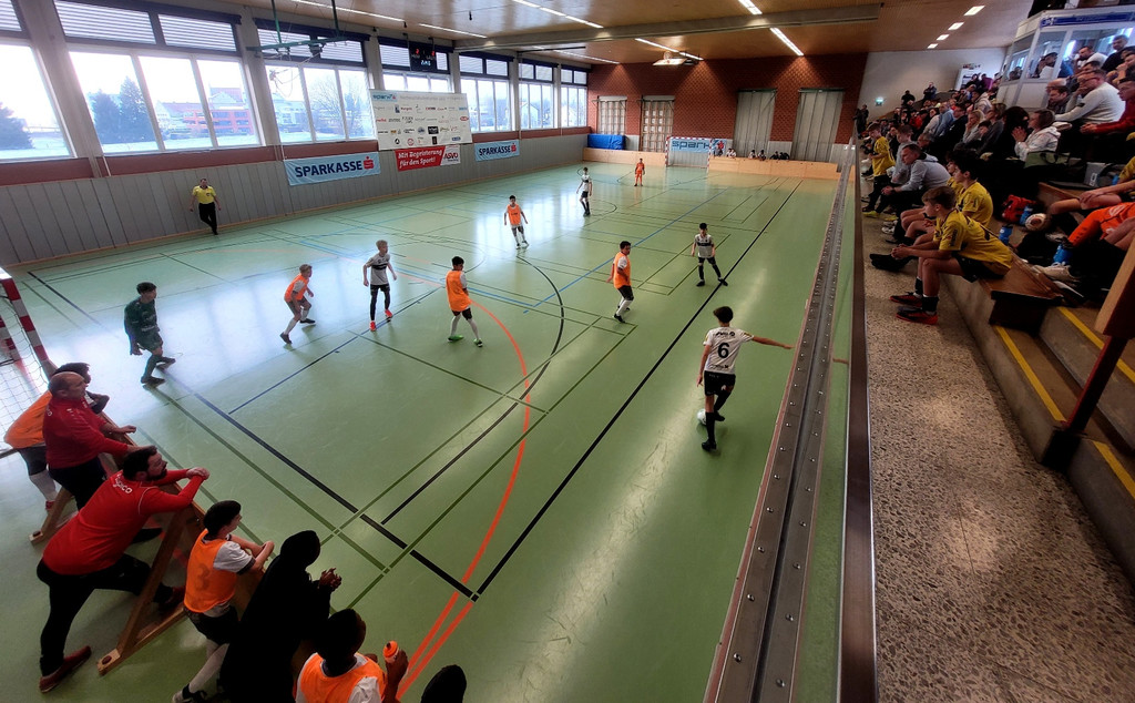 U14 Fu__ball Nachwuchs HALLE U14 TURNIER A SIEGEREHRUNG 18-12-2022 _6_.jpg