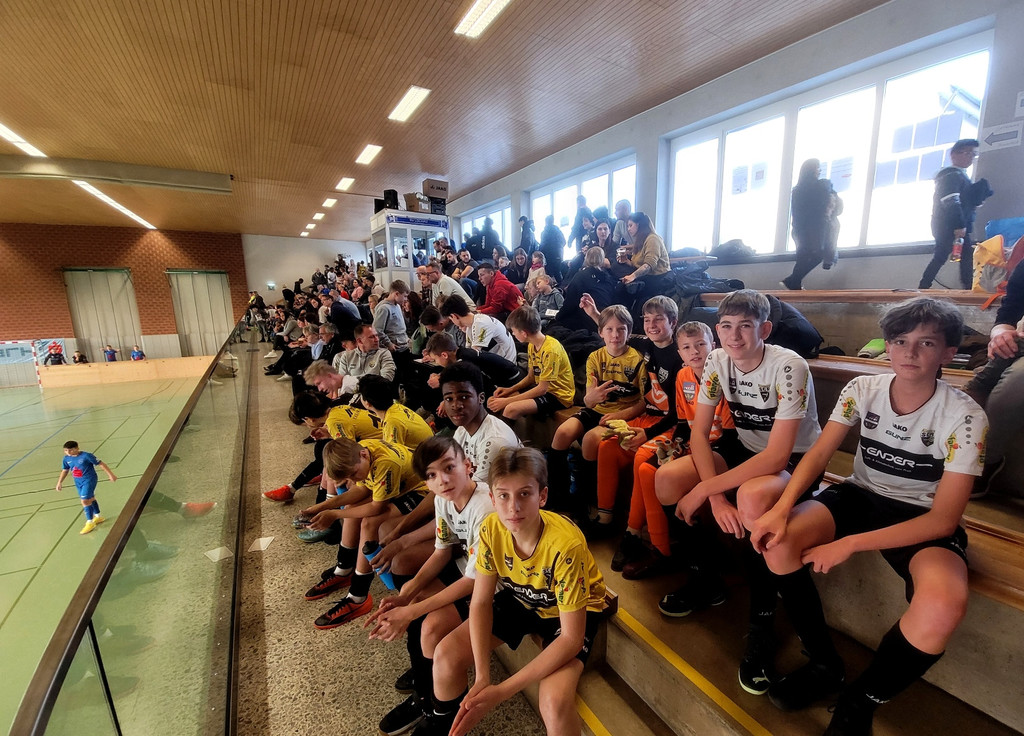 U14 Fu__ball Nachwuchs HALLE U14 TURNIER A SIEGEREHRUNG 18-12-2022 _7_.jpg