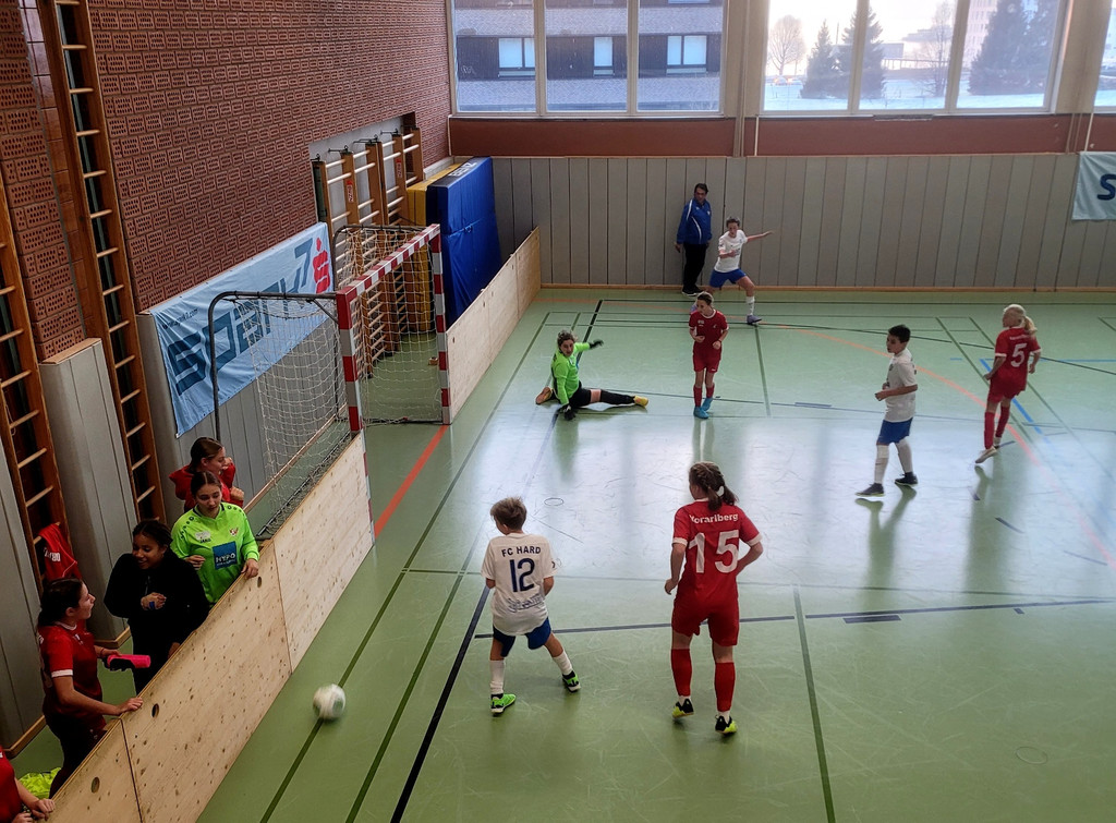 U14 Fu__ball Nachwuchs HALLE U14 TURNIER A SIEGEREHRUNG 18-12-2022 _8_.jpg