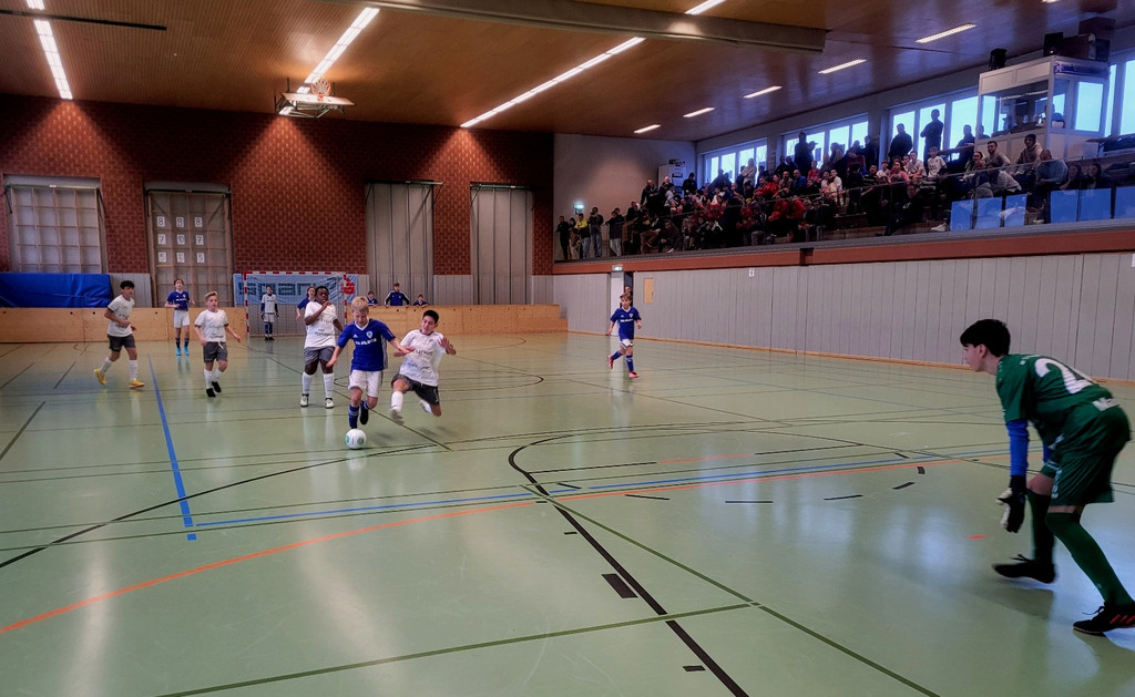 U14 Fu__ball Nachwuchs HALLE U14 TURNIER A SIEGEREHRUNG 18-12-2022 _13_.jpg
