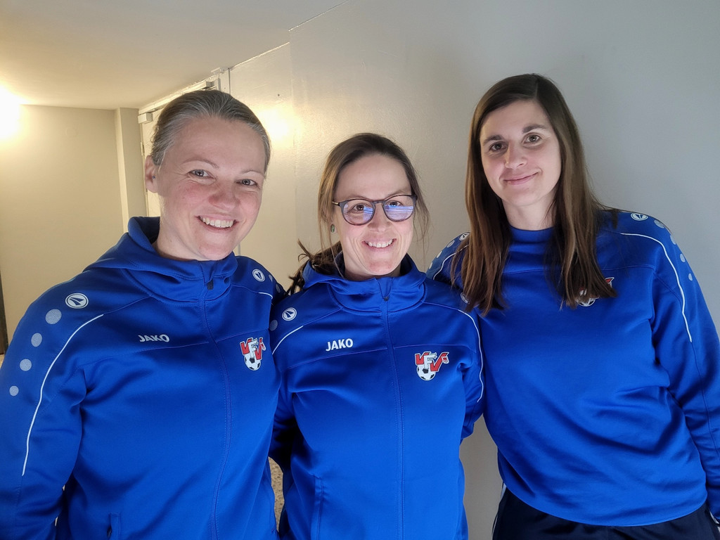 U14 Fu__ball Nachwuchs HALLE U14 TURNIER A SIEGEREHRUNG 18-12-2022 _18_.jpg