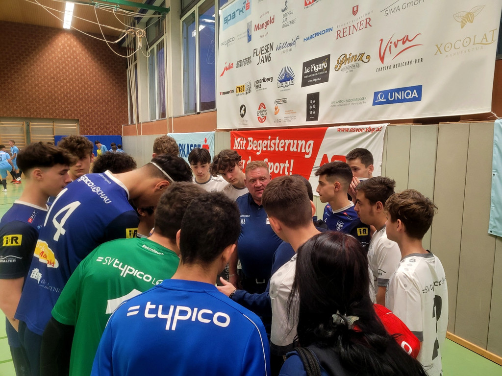 U16a Fu__ball Nachwuchs HALLE U16 TURNIER B TEAM LOCHAU 18-12-2022 _2_.jpg