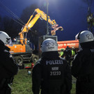 2023-01-12T162503Z_1027370884_RC24PY9JXUAH_RTRMADP_3_CLIMATE-CHANGE-GERMANY-PROTEST.JPG