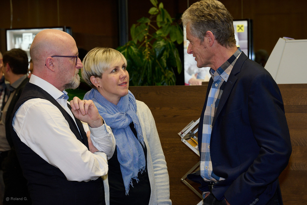 Vernissage_20230120_EGG_Raiffeisen_Lebenshilfe_RGZ5668_LK1800.jpg