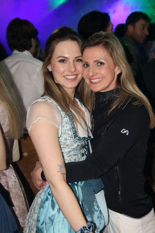 Dirndl _60_.JPG
