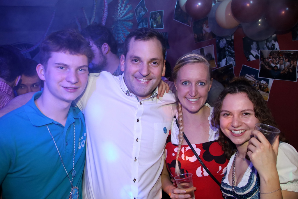 Dirndl _85_.JPG