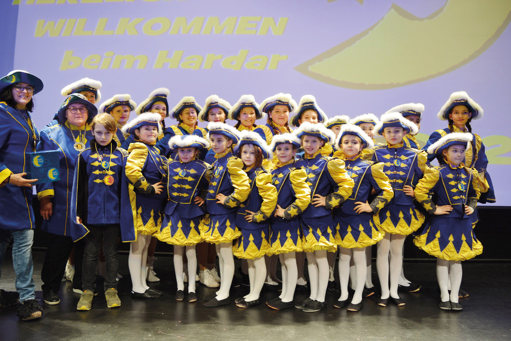 Foto 2_ Ehrungen_Kinderball 2023.jpg