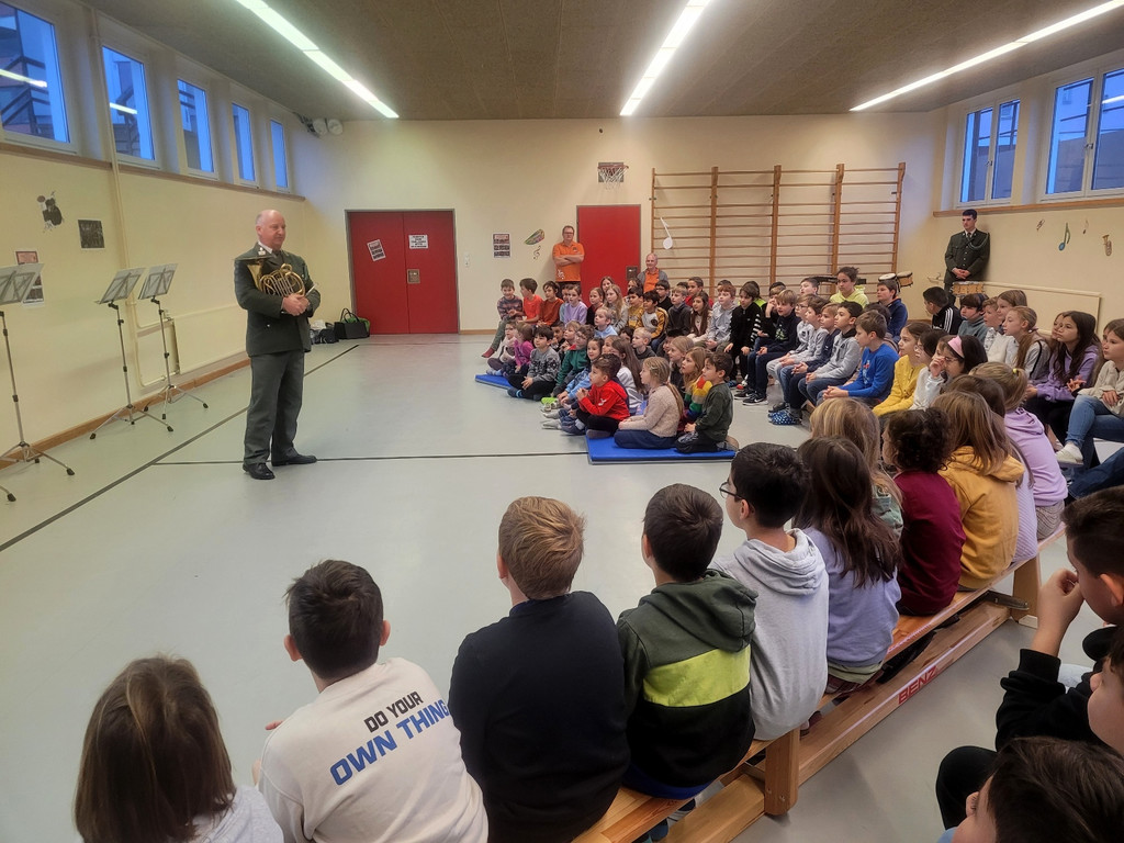 Musikverein NACHWUCHS Werbung mit Milit__rmusik in der Volksschule 19-01-2023 _19_.jpg