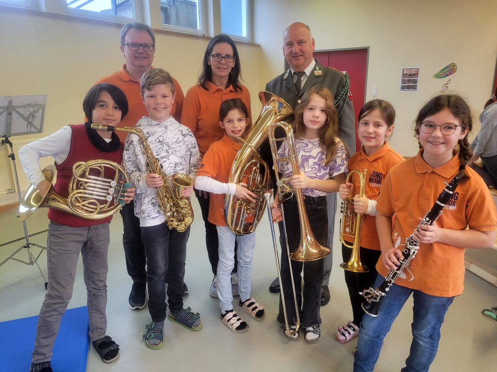 Musikverein NACHWUCHS Werbung mit Milit__rmusik in der Volksschule 19-01-2023 _5_.jpg