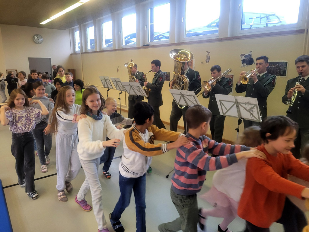 Musikverein NACHWUCHS Werbung mit Milit__rmusik in der Volksschule 19-01-2023 _24_.jpg