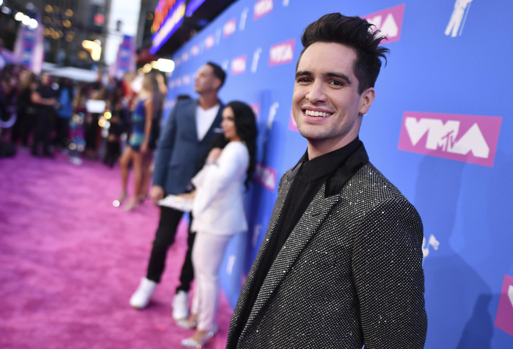 2018_MTV_Video_Music_Awards_-_Red_Carpet_87533.jpg
