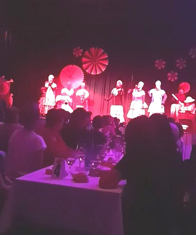 Schlussnummer Pata Pata.jpg