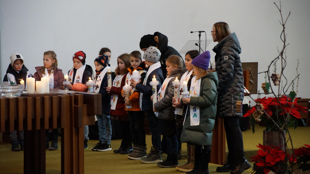 2023_01_22_Kommunionkinder-Vorstellung_c_R_Sonderegger_007.jpg