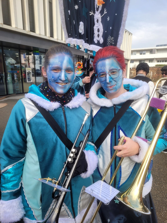 Fasching B__RGERMEISTER Absetzung C PUBLIKUM Gemeinde Platz 05-02-2023 _11_.jpg