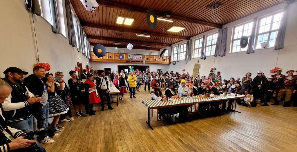Fasching B__RGERMEISTER Absetzung D OFFIZIELL Festhalle 05-02-2023 _1_.jpg