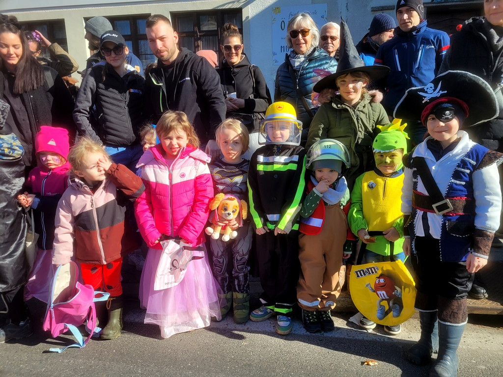 Fasching UMZUG Lochau 12-02-2023 _29_.jpg