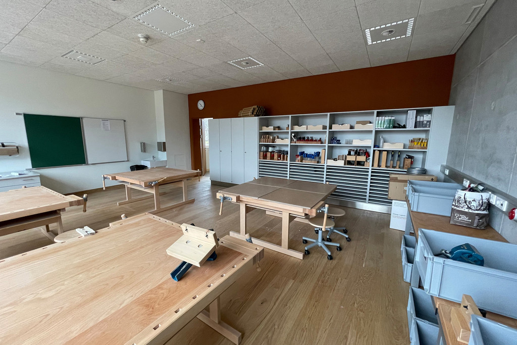 csm_20230220-Ausweichschule-Fischbach-in-Betrieb-6_6a20ba0d4a.jpg