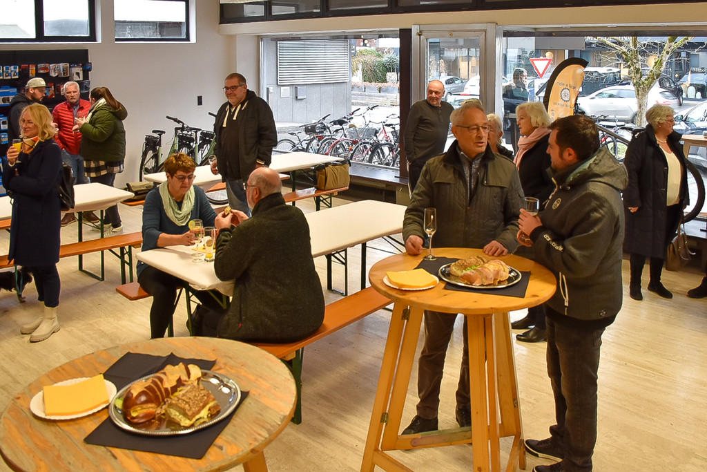 20230217_Neuer__ffnung Fahrradgesch__ft-7.jpg