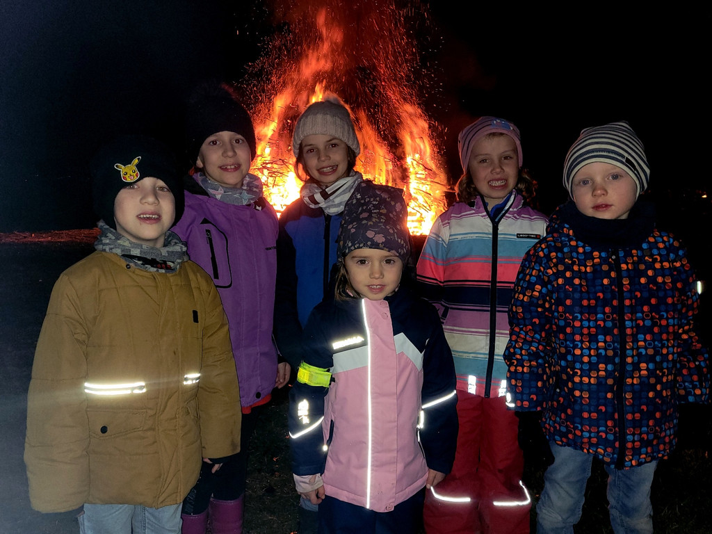 Funken B__UMLE am See C ABBRENNEN Besucher 25-02-2023 _1_.jpg