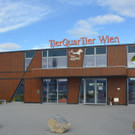Haupteingang_1 __ TierQuarTier Wien.JPG