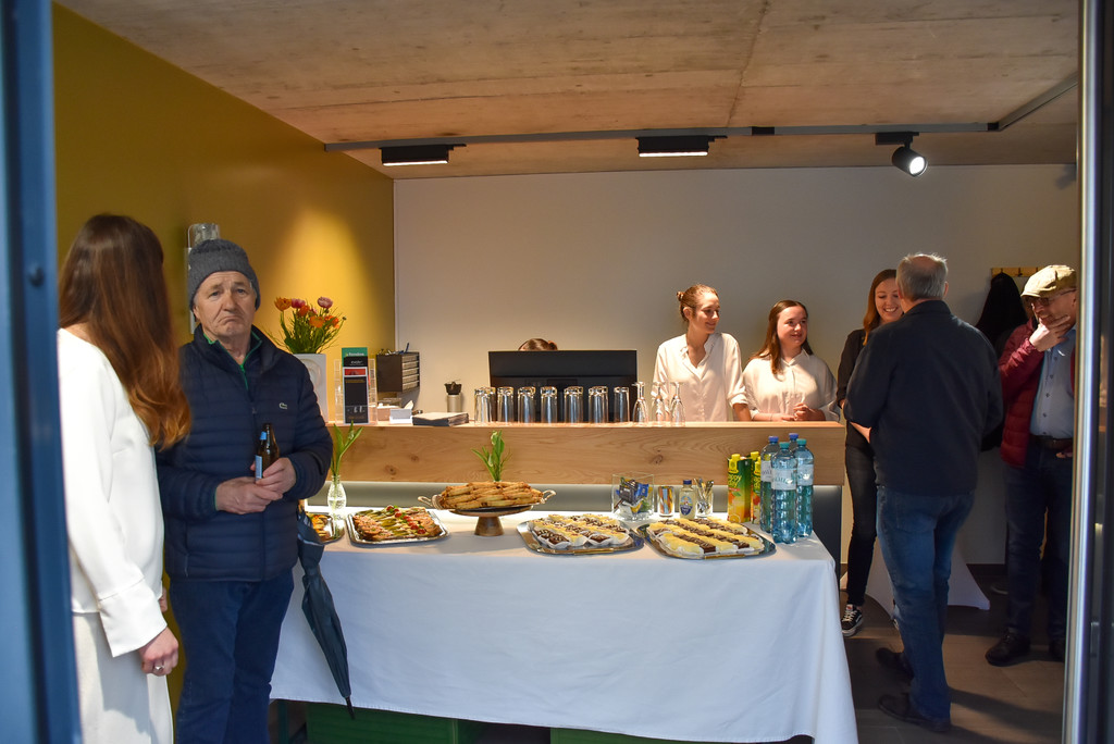 20230310_Er__ffnung H__ratelier_-10.jpg