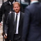 2023-03-28T093816Z_298793000_RC2X20A82FSA_RTRMADP_3_BRITAIN-ROYALS-NEWSPAPERS.JPG