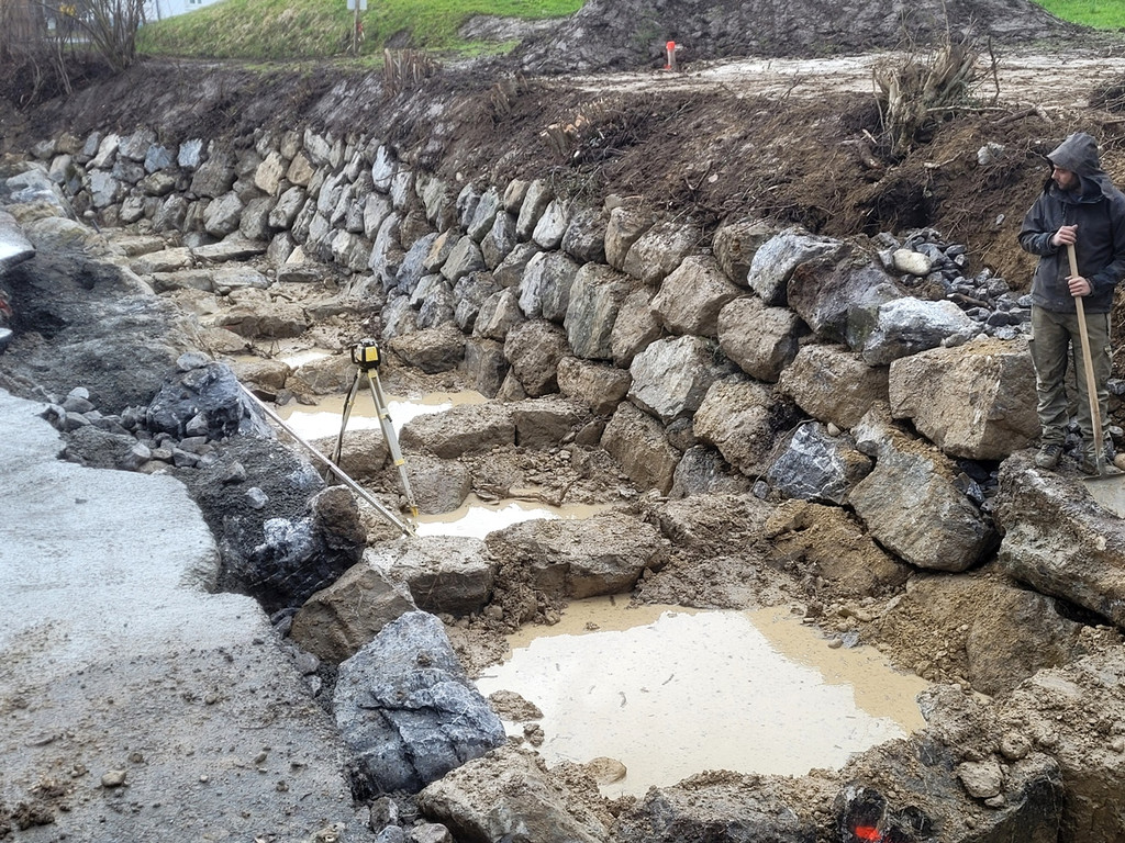 DORFBACH Ausbau Schwendeweg J Arbeiten FISCHTREPPE 15-03-2023 _2_.jpg