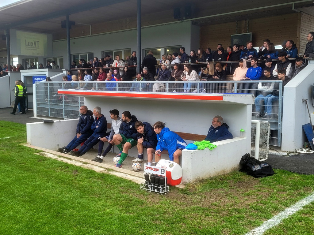 Fu__ball SVL Spiel gegen Fu__ach 15-04-2023 _18_.jpg