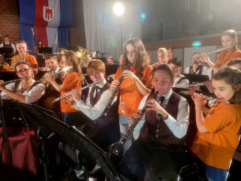 Musikverein FR__HLINGSKONZERT C MV plus JUGEND 15-04-2023 _7_.jpg