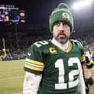 Packers_Rodgers_Football_43569.jpg